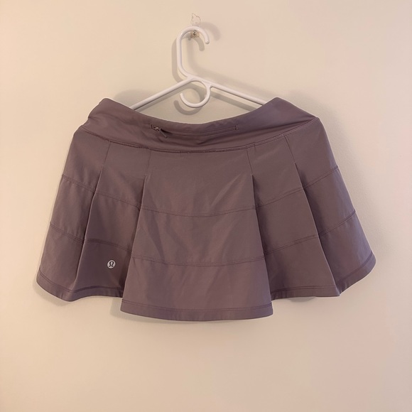 Lululemon skirt! - Picture 1 of 3